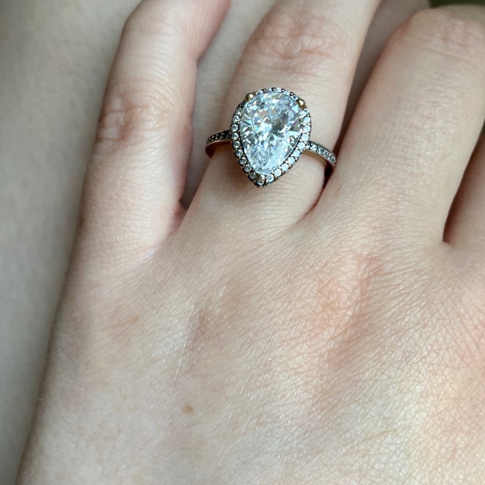 Pandora teardrop halo ring